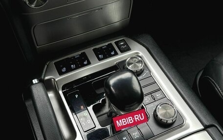 Toyota Land Cruiser 200, 2016 год, 4 300 000 рублей, 15 фотография