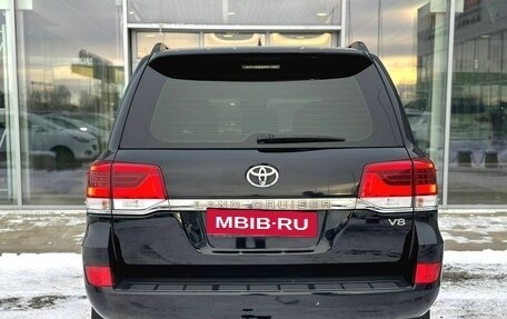 Toyota Land Cruiser 200, 2016 год, 4 300 000 рублей, 5 фотография