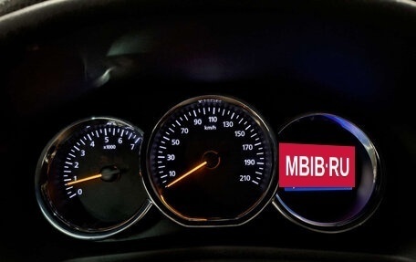 Renault Logan II, 2017 год, 750 000 рублей, 13 фотография