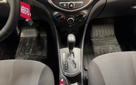 Hyundai Solaris II рестайлинг, 2012 год, 961 000 рублей, 13 фотография