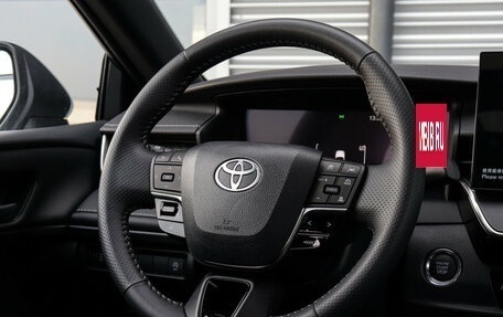 Toyota Camry, 2024 год, 5 050 000 рублей, 16 фотография