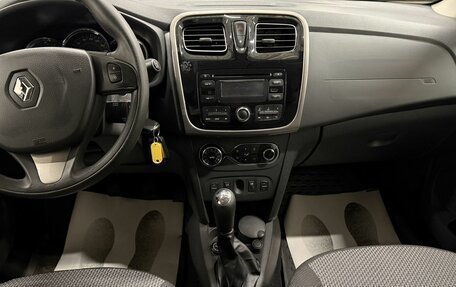 Renault Sandero II рестайлинг, 2015 год, 800 000 рублей, 9 фотография