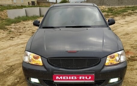 Hyundai Accent II, 2004 год, 370 000 рублей, 2 фотография