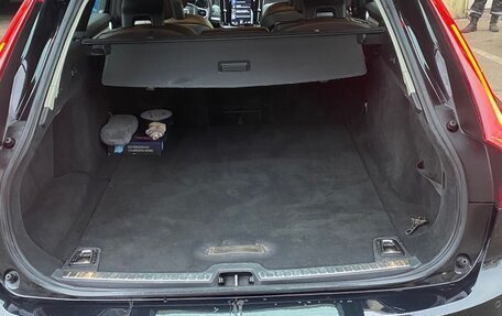 Volvo V90 II, 2018 год, 2 100 000 рублей, 15 фотография