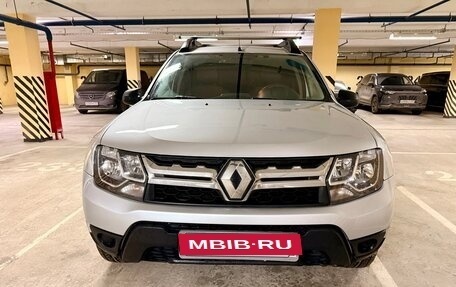 Renault Duster I рестайлинг, 2017 год, 1 100 000 рублей, 2 фотография