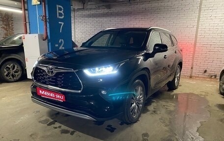 Toyota Highlander, 2024 год, 5 300 000 рублей, 2 фотография