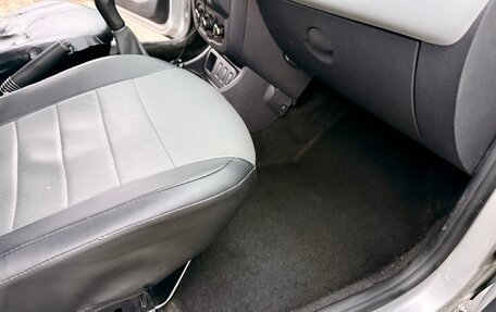 Renault Duster I рестайлинг, 2017 год, 1 100 000 рублей, 34 фотография