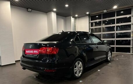 Volkswagen Jetta VI, 2011 год, 1 030 000 рублей, 3 фотография