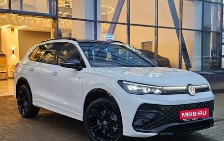 Volkswagen Tiguan, 2025 год, 4 950 000 рублей, 3 фотография