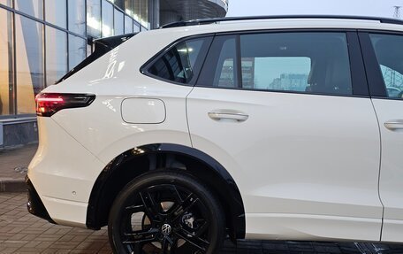 Volkswagen Tiguan, 2025 год, 4 950 000 рублей, 9 фотография