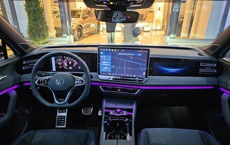 Volkswagen Tiguan, 2025 год, 4 950 000 рублей, 13 фотография