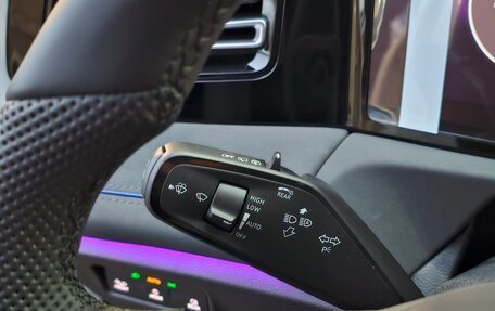 Volkswagen Tiguan, 2025 год, 4 950 000 рублей, 22 фотография