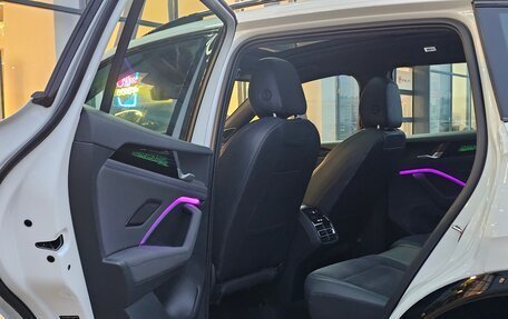 Volkswagen Tiguan, 2025 год, 4 950 000 рублей, 27 фотография