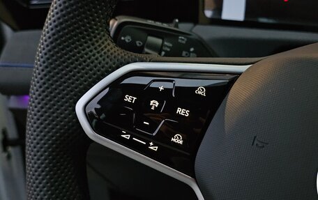 Volkswagen Tiguan, 2025 год, 4 950 000 рублей, 21 фотография