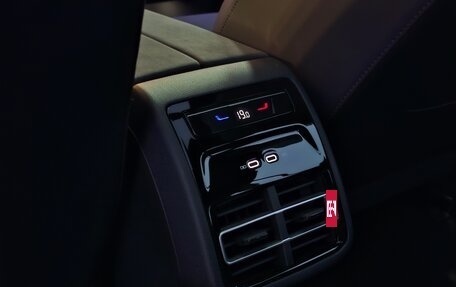 Volkswagen Tiguan, 2025 год, 4 950 000 рублей, 29 фотография