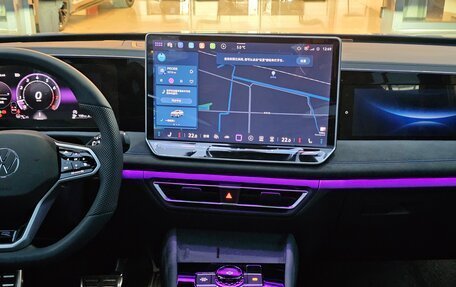 Volkswagen Tiguan, 2025 год, 4 950 000 рублей, 36 фотография