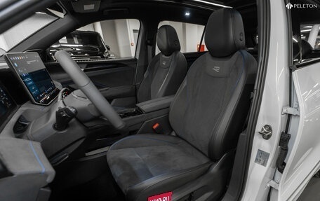 Volkswagen Tiguan, 2025 год, 5 000 000 рублей, 9 фотография