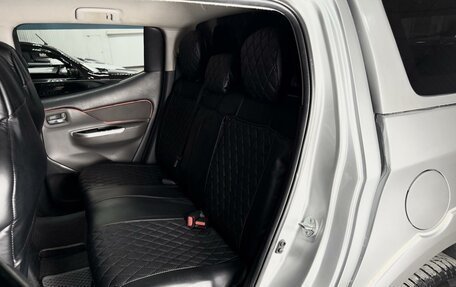 Mitsubishi L200 IV рестайлинг, 2017 год, 1 920 000 рублей, 8 фотография