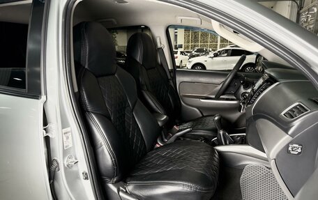 Mitsubishi L200 IV рестайлинг, 2017 год, 1 920 000 рублей, 9 фотография