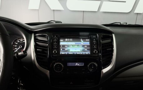 Mitsubishi L200 IV рестайлинг, 2017 год, 1 920 000 рублей, 14 фотография