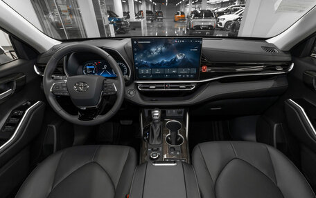 Toyota Highlander, 2025 год, 6 200 000 рублей, 7 фотография