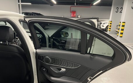 Mercedes-Benz C-Класс, 2017 год, 2 400 000 рублей, 28 фотография