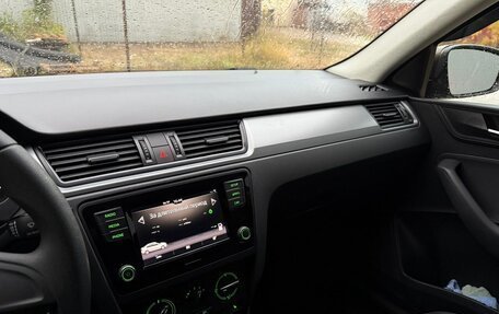 Skoda Rapid I, 2018 год, 1 390 000 рублей, 12 фотография