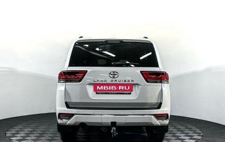 Toyota Land Cruiser, 2021 год, 8 900 000 рублей, 6 фотография