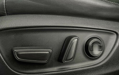 Toyota Land Cruiser, 2021 год, 8 900 000 рублей, 16 фотография