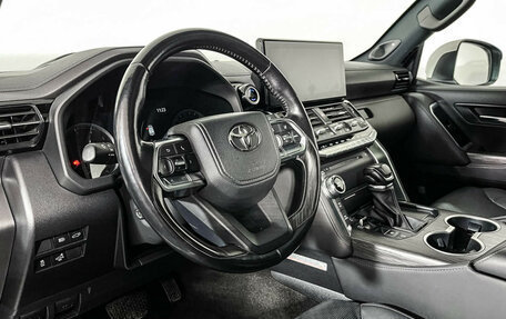 Toyota Land Cruiser, 2021 год, 8 900 000 рублей, 13 фотография