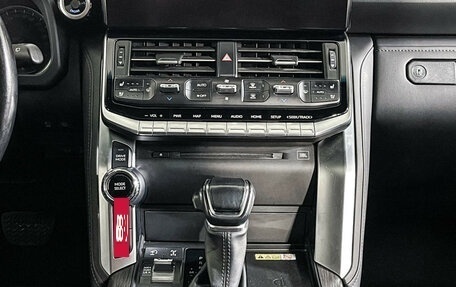 Toyota Land Cruiser, 2021 год, 8 900 000 рублей, 15 фотография