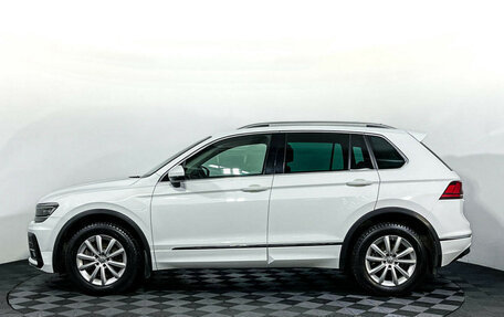 Volkswagen Tiguan II, 2018 год, 3 224 000 рублей, 8 фотография