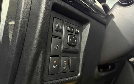 Toyota Land Cruiser Prado 150 рестайлинг 2, 2015 год, 2 699 000 рублей, 17 фотография