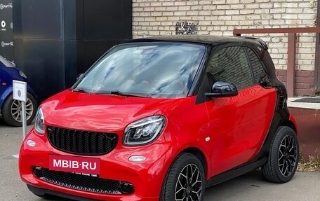 Smart Fortwo III, 2016 год, 1 390 000 рублей, 3 фотография