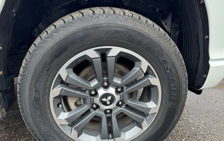 Mitsubishi L200 IV рестайлинг, 2019 год, 3 250 000 рублей, 9 фотография