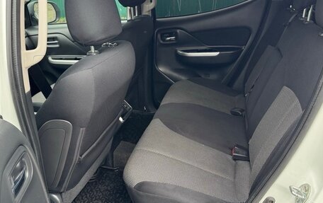 Mitsubishi L200 IV рестайлинг, 2019 год, 3 250 000 рублей, 23 фотография