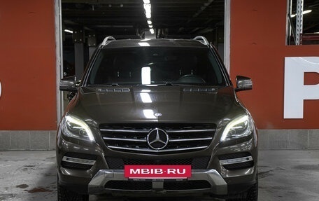 Mercedes-Benz M-Класс, 2013 год, 2 498 000 рублей, 2 фотография