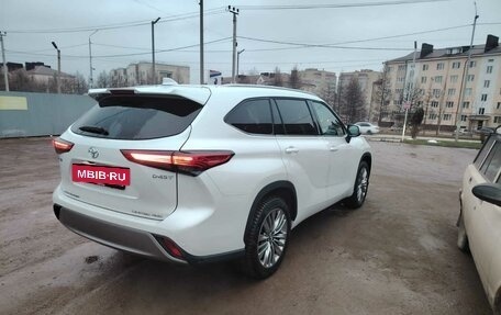 Toyota Highlander, 2025 год, 5 700 000 рублей, 9 фотография