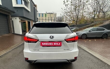 Lexus RX IV рестайлинг, 2021 год, 5 950 000 рублей, 18 фотография