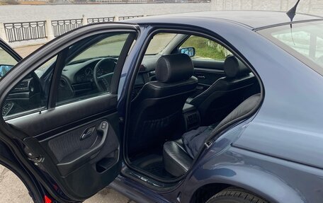 BMW 5 серия, 2003 год, 550 000 рублей, 16 фотография