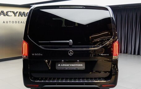 Mercedes-Benz V-Класс, 2025 год, 14 600 000 рублей, 4 фотография