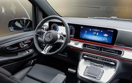 Mercedes-Benz V-Класс, 2025 год, 14 600 000 рублей, 24 фотография