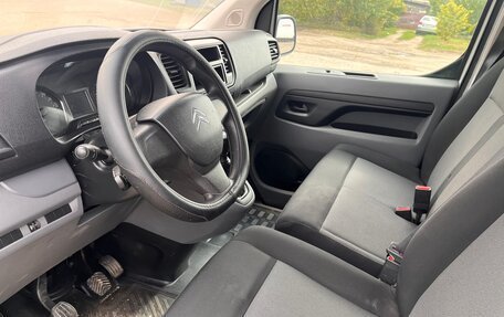 Citroen Jumpy III, 2018 год, 1 750 000 рублей, 9 фотография