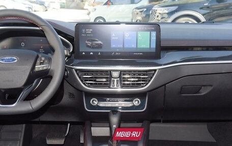 Ford Focus IV, 2022 год, 2 950 013 рублей, 8 фотография