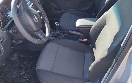 Skoda Rapid I, 2016 год, 700 000 рублей, 14 фотография