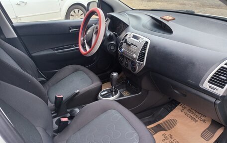 Hyundai i20 IB рестайлинг, 2010 год, 695 000 рублей, 8 фотография