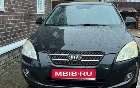KIA cee'd I рестайлинг, 2009 год, 580 000 рублей, 15 фотография