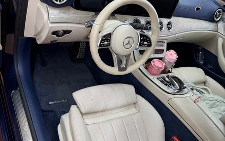 Mercedes-Benz E-Класс, 2019 год, 4 500 000 рублей, 10 фотография