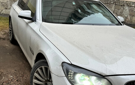 BMW 7 серия, 2011 год, 1 640 000 рублей, 3 фотография