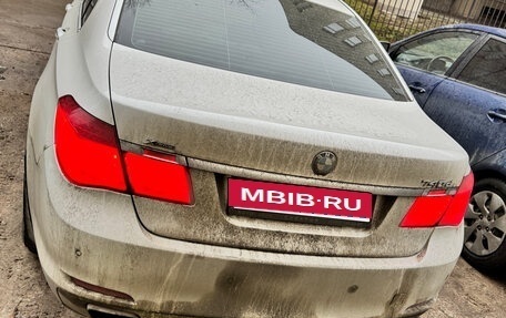 BMW 7 серия, 2011 год, 1 640 000 рублей, 4 фотография